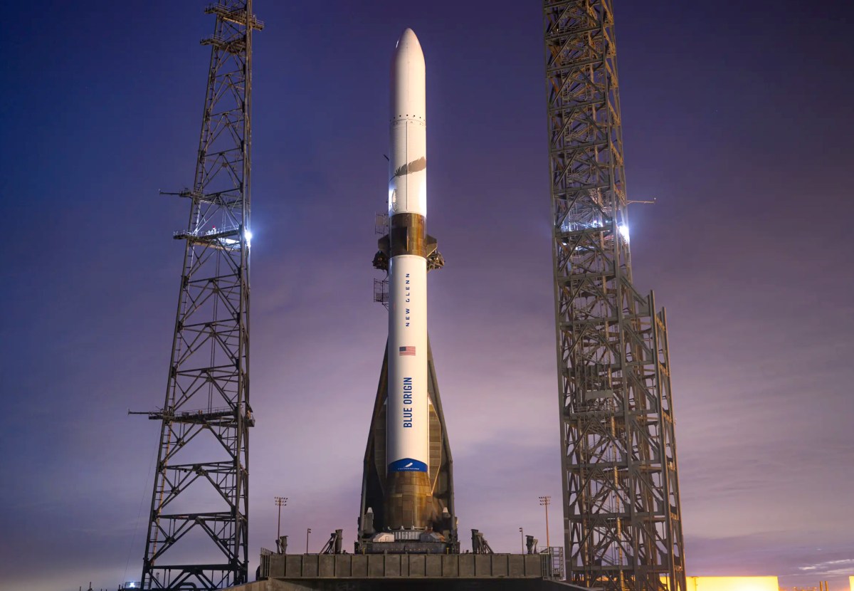 FAA orders investigation into Blue Origin's New Glenn mishap