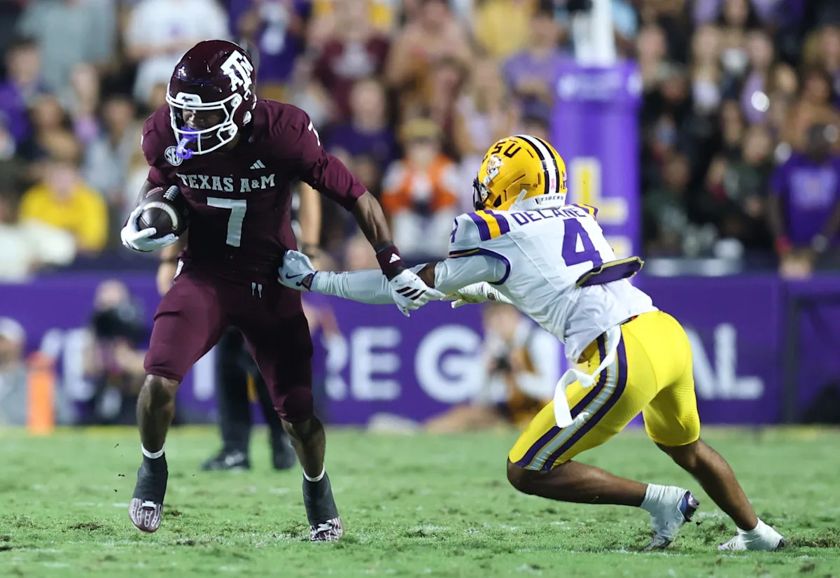 Rams take surprising WR at No. 13 in new mock draft